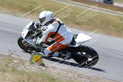 media/Apr-23-2023-TrackXperience (Sun) [[90816c9ee1]]/Level 2/session 2 turn 11/